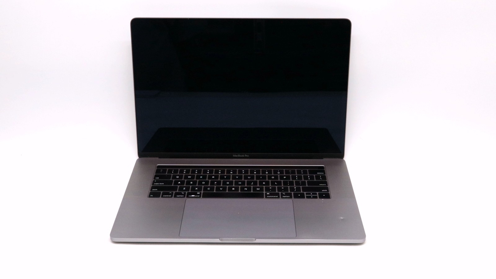 Apple MacBook Pro 15 Core i9 32GB 512GB Gray 2018 – Used Very Good BAD BATTERY