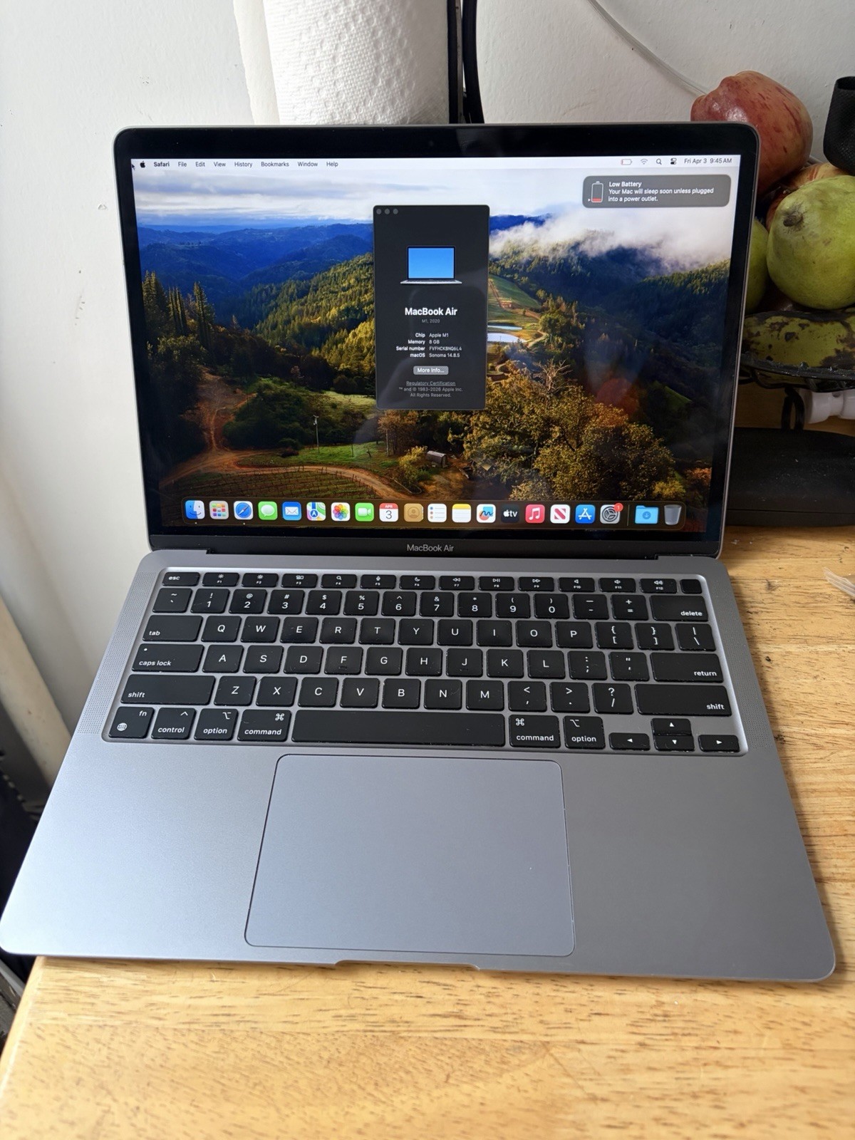 Apple MacBook Air 13.3 in 2020/Apple M1 3.20 GHz, 256 GB 8 GB Apple M1