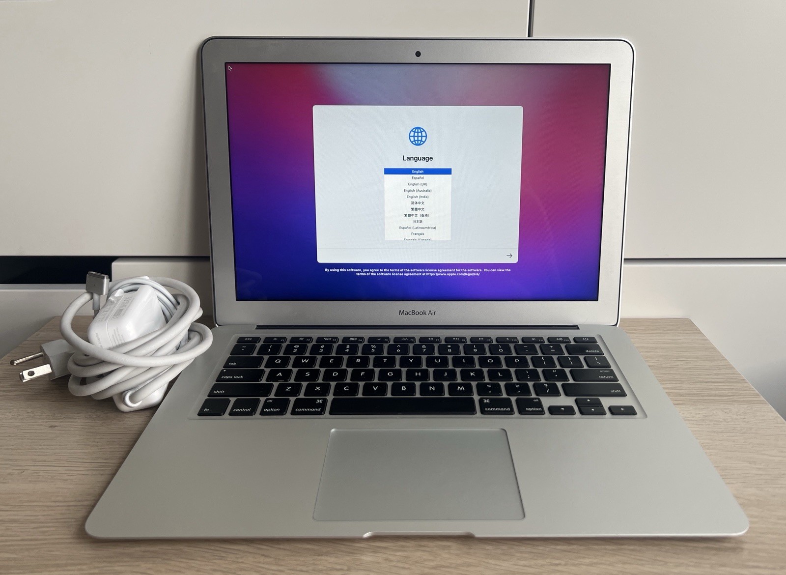 NICE APPLE MACBOOK AIR 13.3” | 256GB SSD INTEL i5 | 8GB RAM | 2015 1.6Ghz A1466