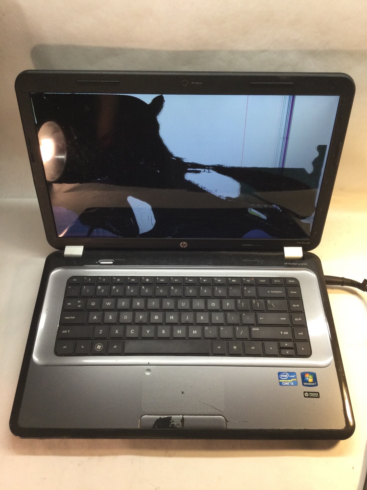 HP Pavilion G6 15″ Laptop Intel Core i3-380M – BOOTS/BAD DISPLAY-MZ