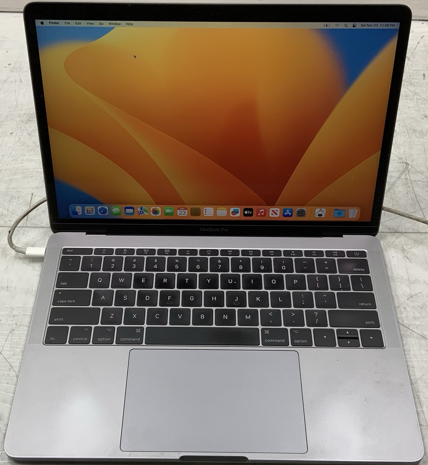 Apple MacBook Pro 2017 13″ A1708 i5-7360U 16GB Ram 250GB SSD Battery Needs Serv.