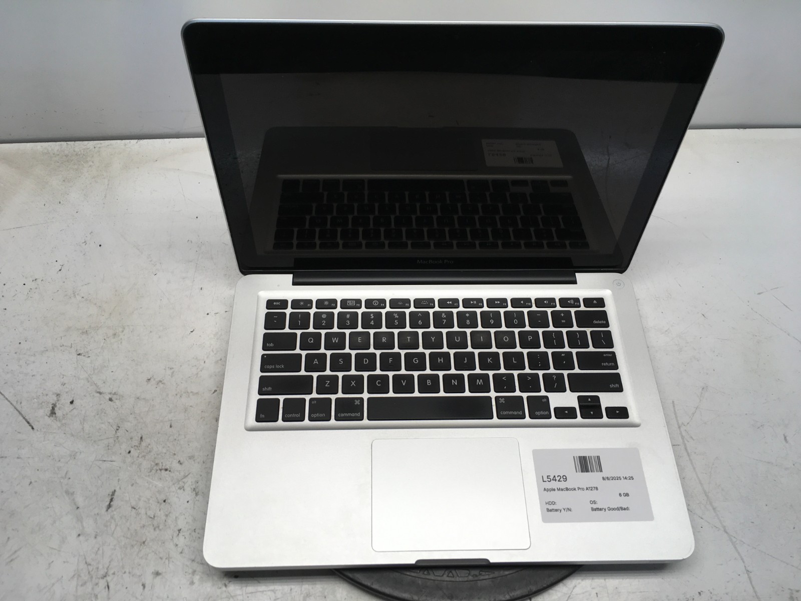 Apple MacBook Pro A1278 Intel Core 2 Duo P8600 2.4GHz 6 GB NO HDD