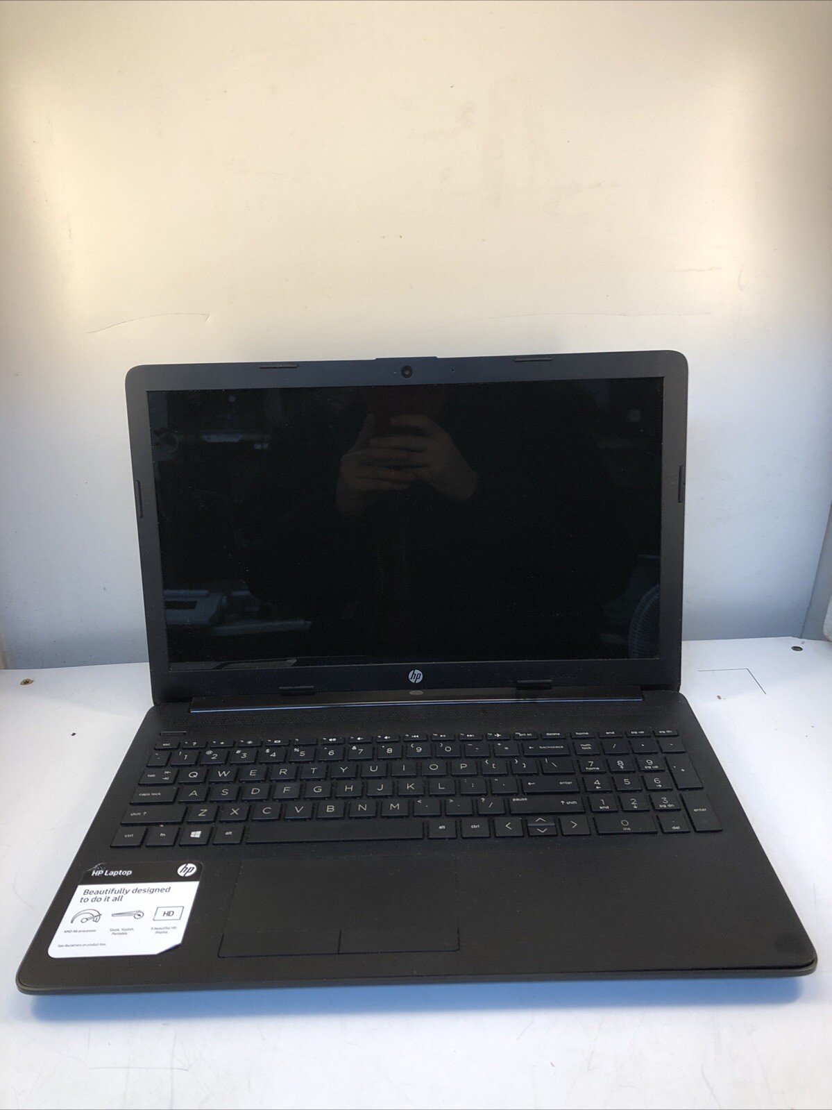 HP 15-db0011dx 15″ AMD Radeon A6-9225 2.60 GHz 8GB No HDD boot to bios