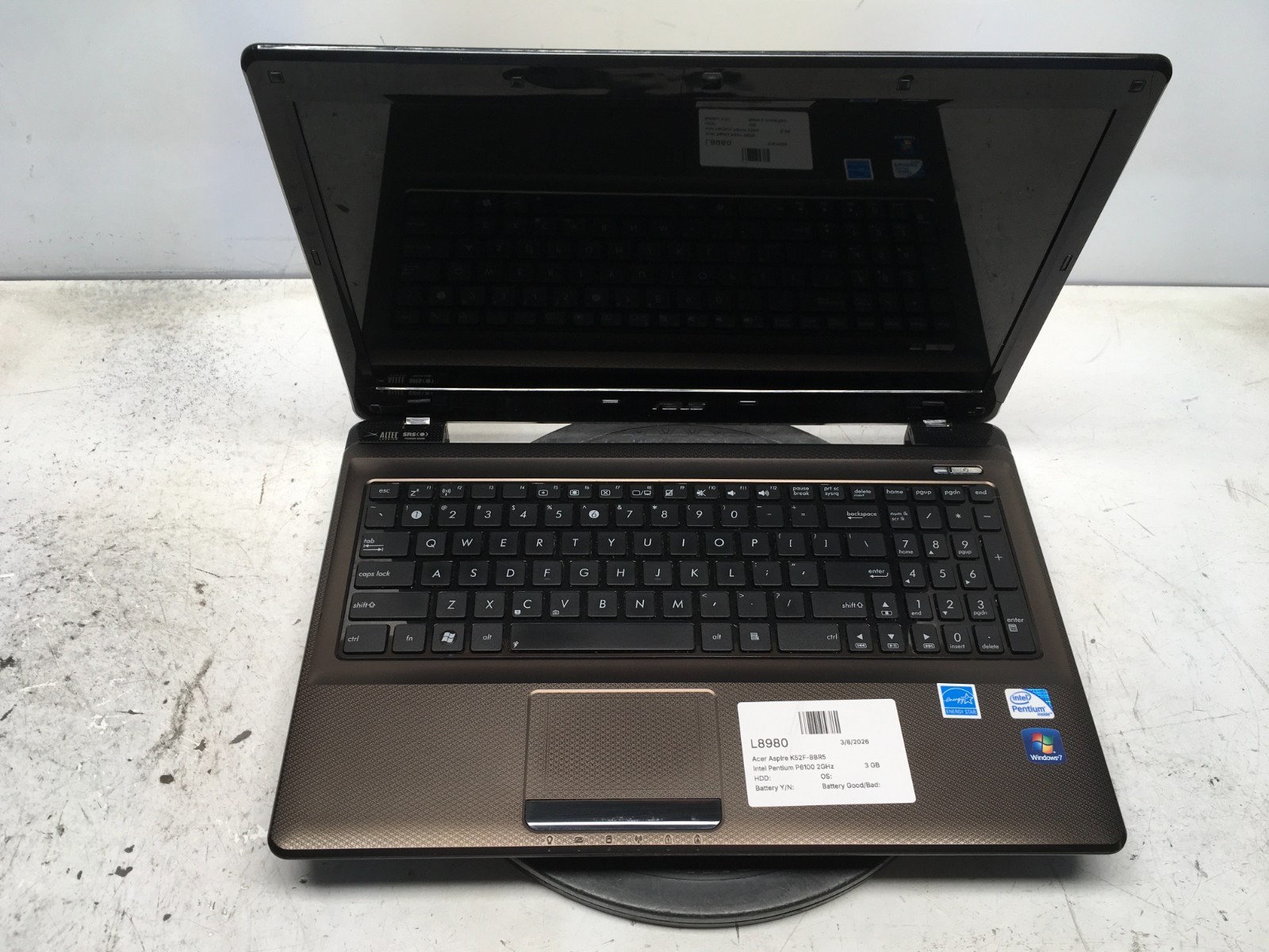 Asus K52F-BBR5 Intel Pentium P6100 2GHz 3 GB NO HDD