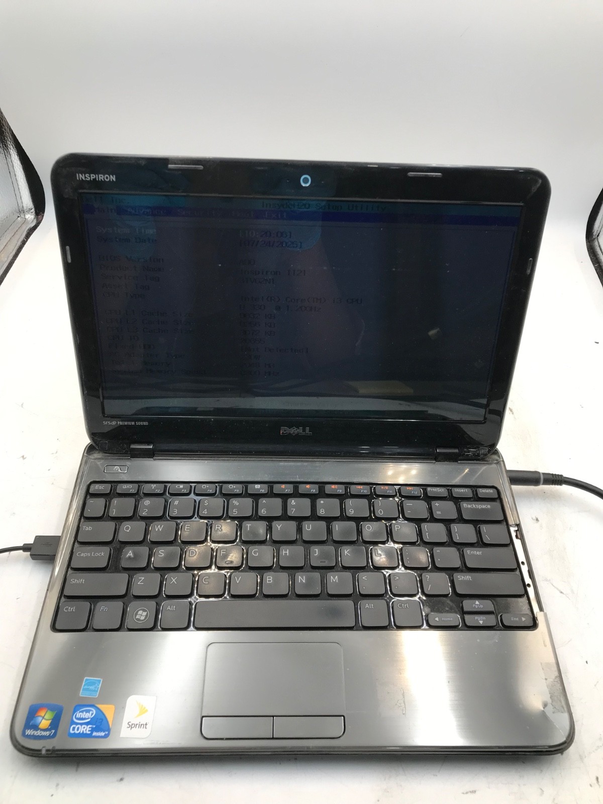 Dell Inspiron 11z 1121 Intel Core i3-330UM 11.6″ Laptop-BOOTS/CASE DAMAGE MZ
