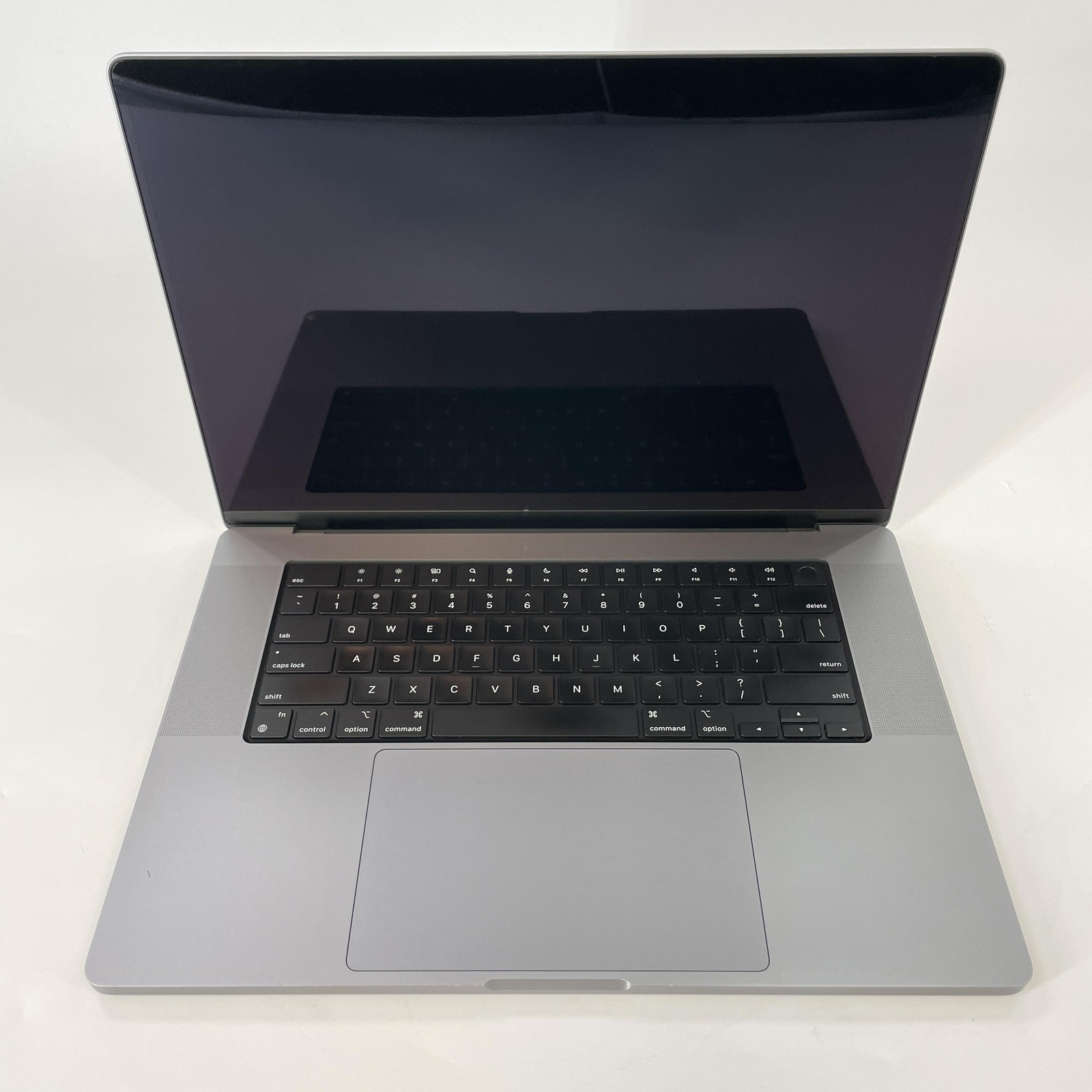 MacBook Pro 16 Gray 2021 3.2GHz M1 Pro 10-Core CPU 16-Core GPU 16GB 512GB SSD