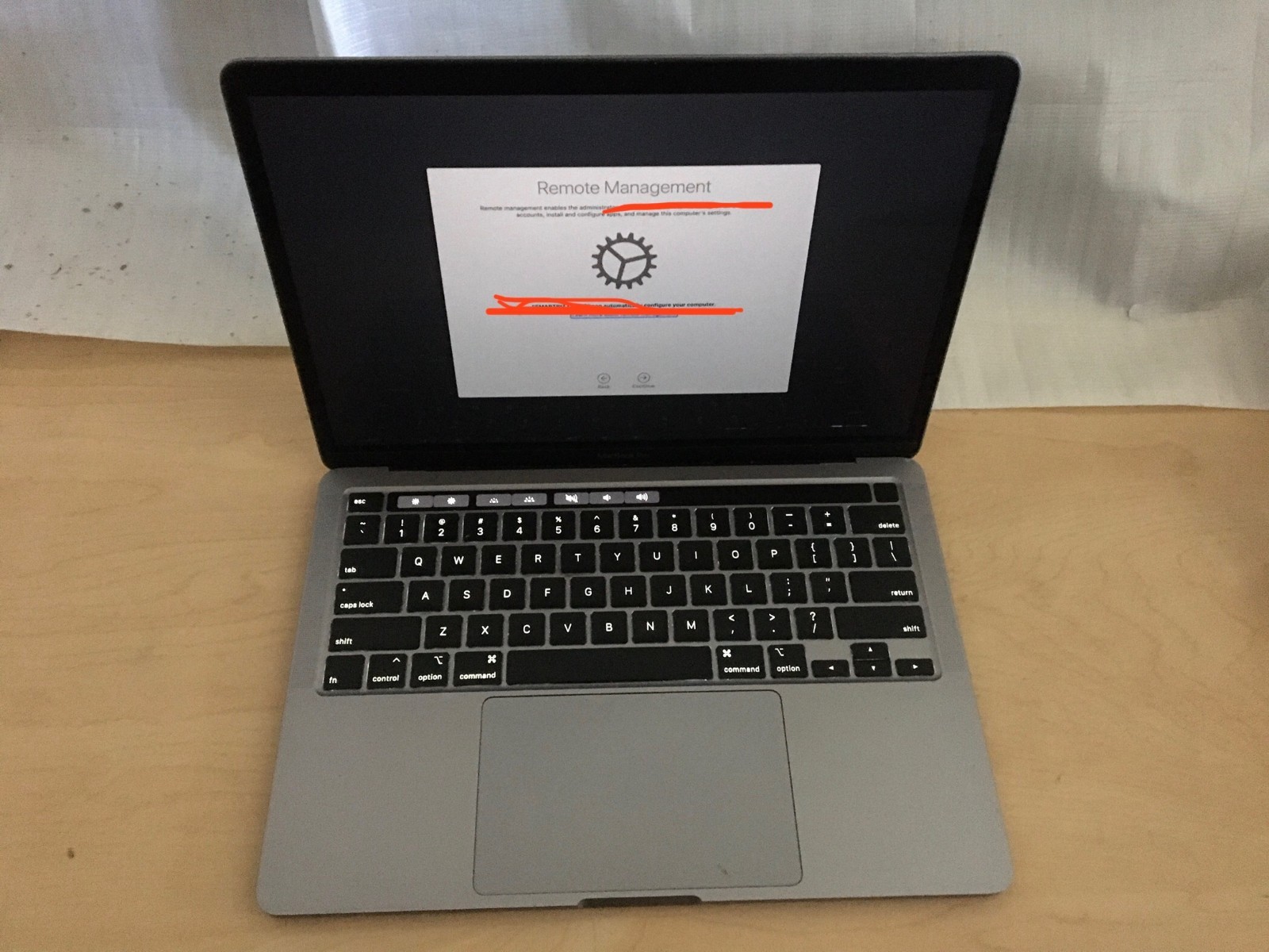 Apple MacBook Pro 2020 13″ Touch ID,1.4GHz Quad i5,8GB RAM,256GB SSD,Gray,MDM Lo