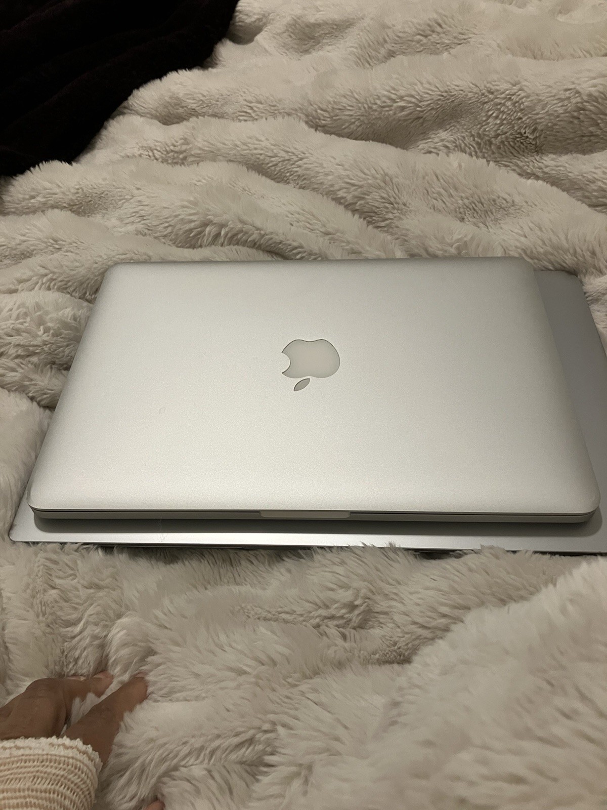 Apple MacBook Pro 13-inch 2011 Core I5 2.3GHz Laptop 4GB RAM, 500GB HDD