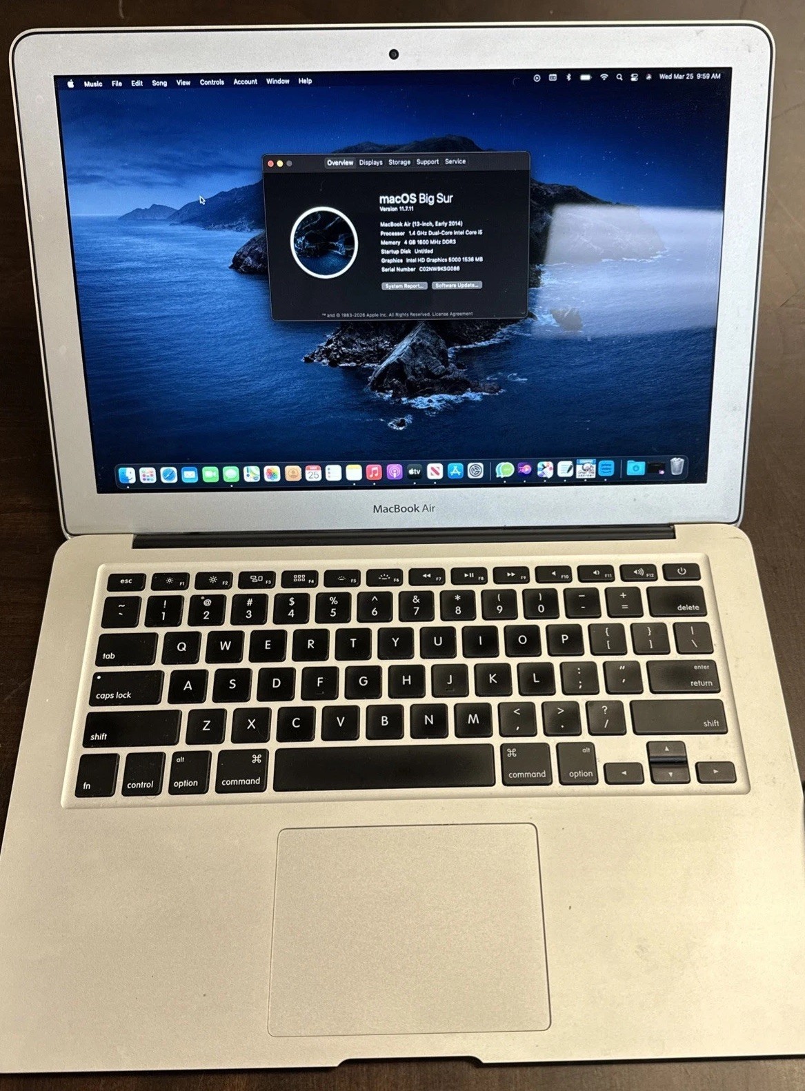Apple MacBook Air 13″ Early 2014, Core i5, 4GB RAM, 128GB SSD, original charger