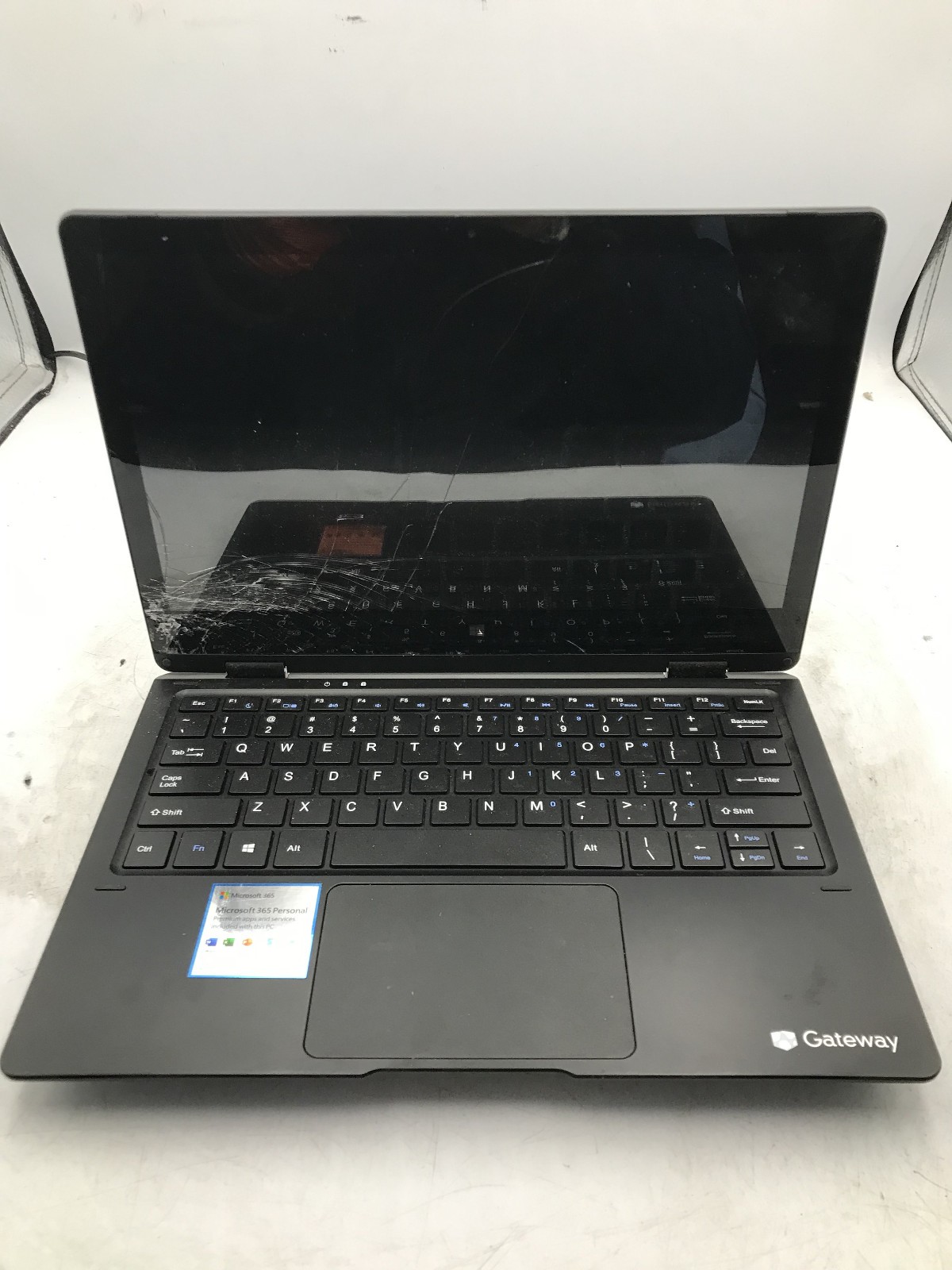GATEWAY GWTC116 2BK – FOR PARTS/REPAIR – INTEL CELERON N4020 – 4GB RAM -READ- BB