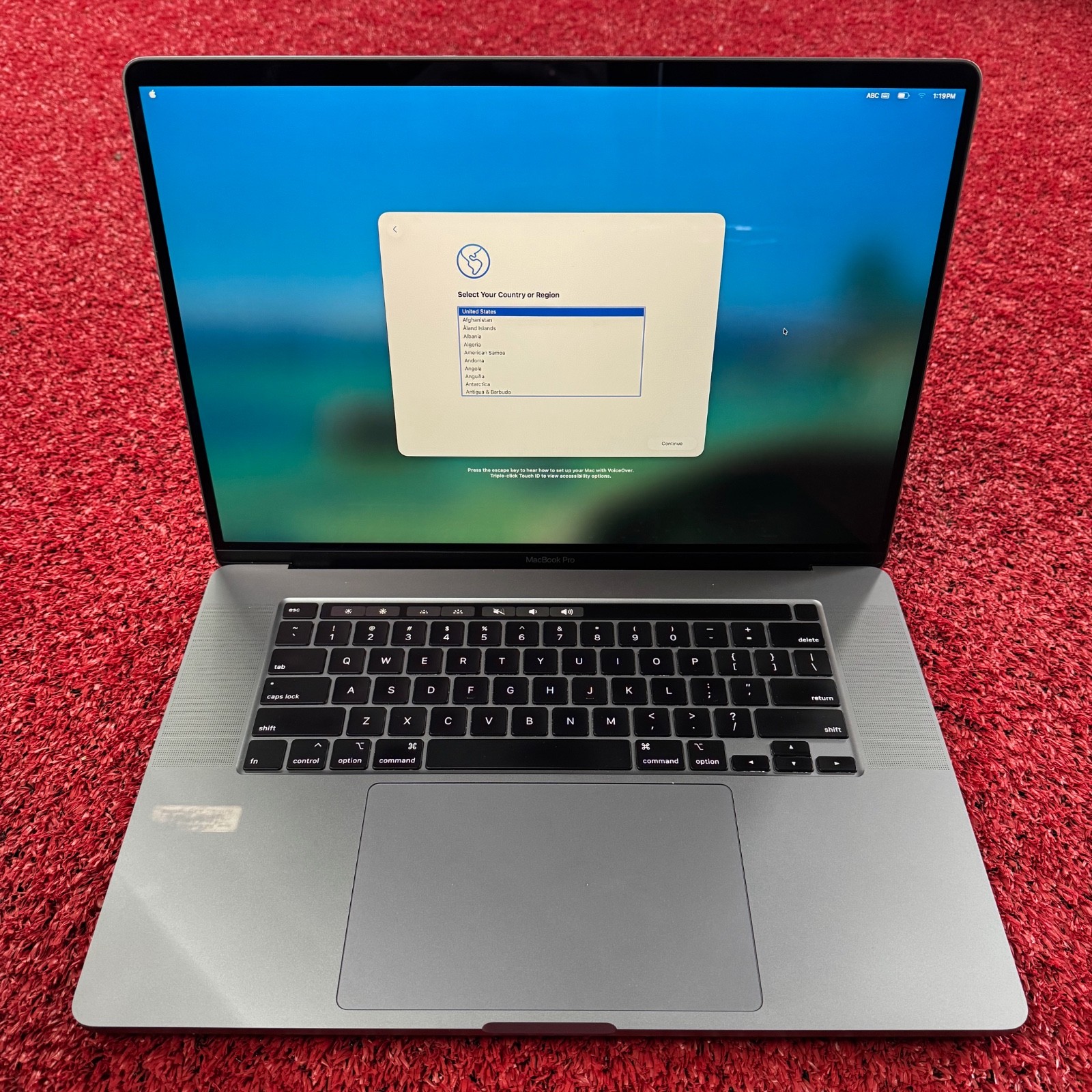 2019 16-inch MacBook Pro A2141, 2.3 GHz i9, 64 GB RAM, 1 TB SSD