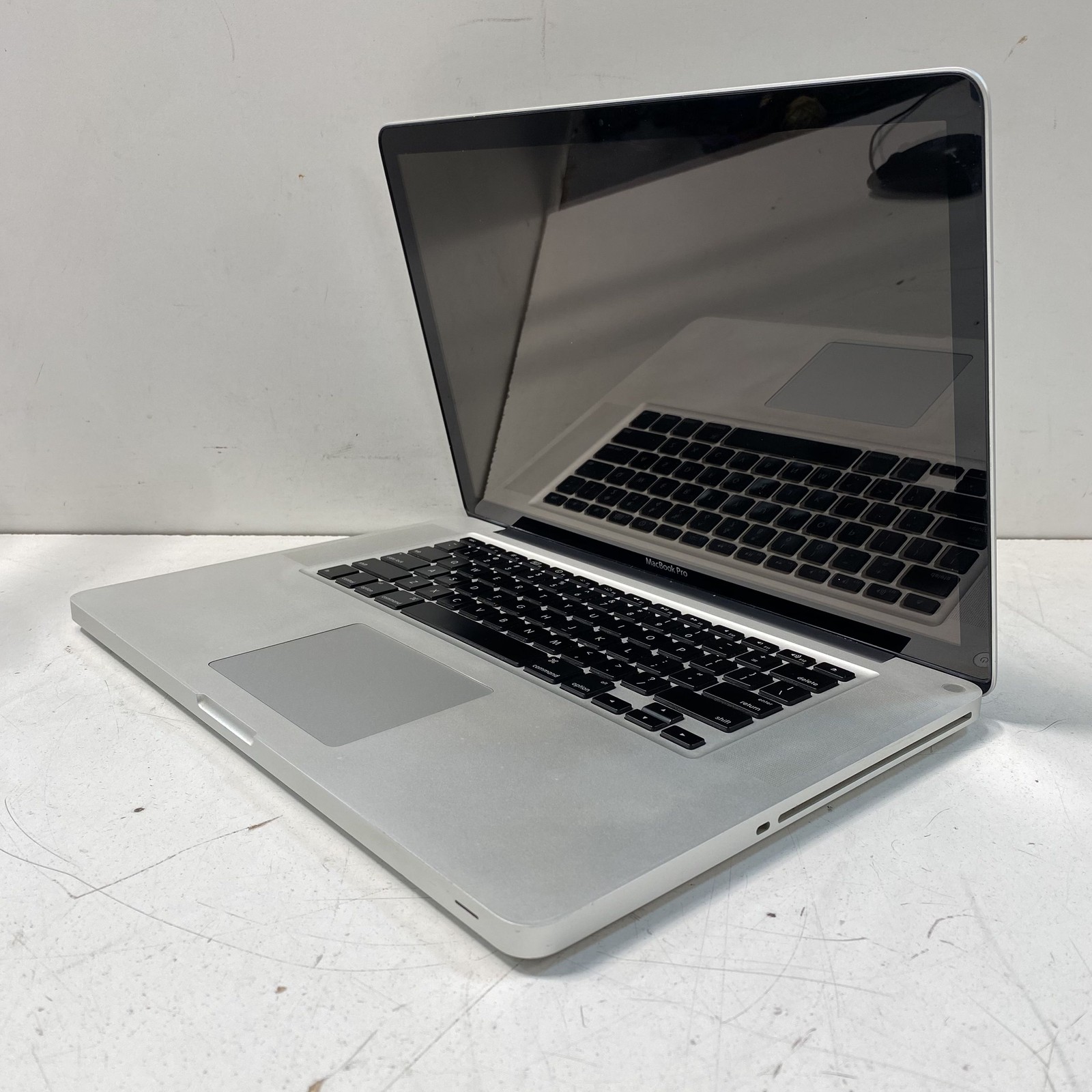 Apple MacBook Pro 15-inch, Model-A1286 (For Parts/Repair)