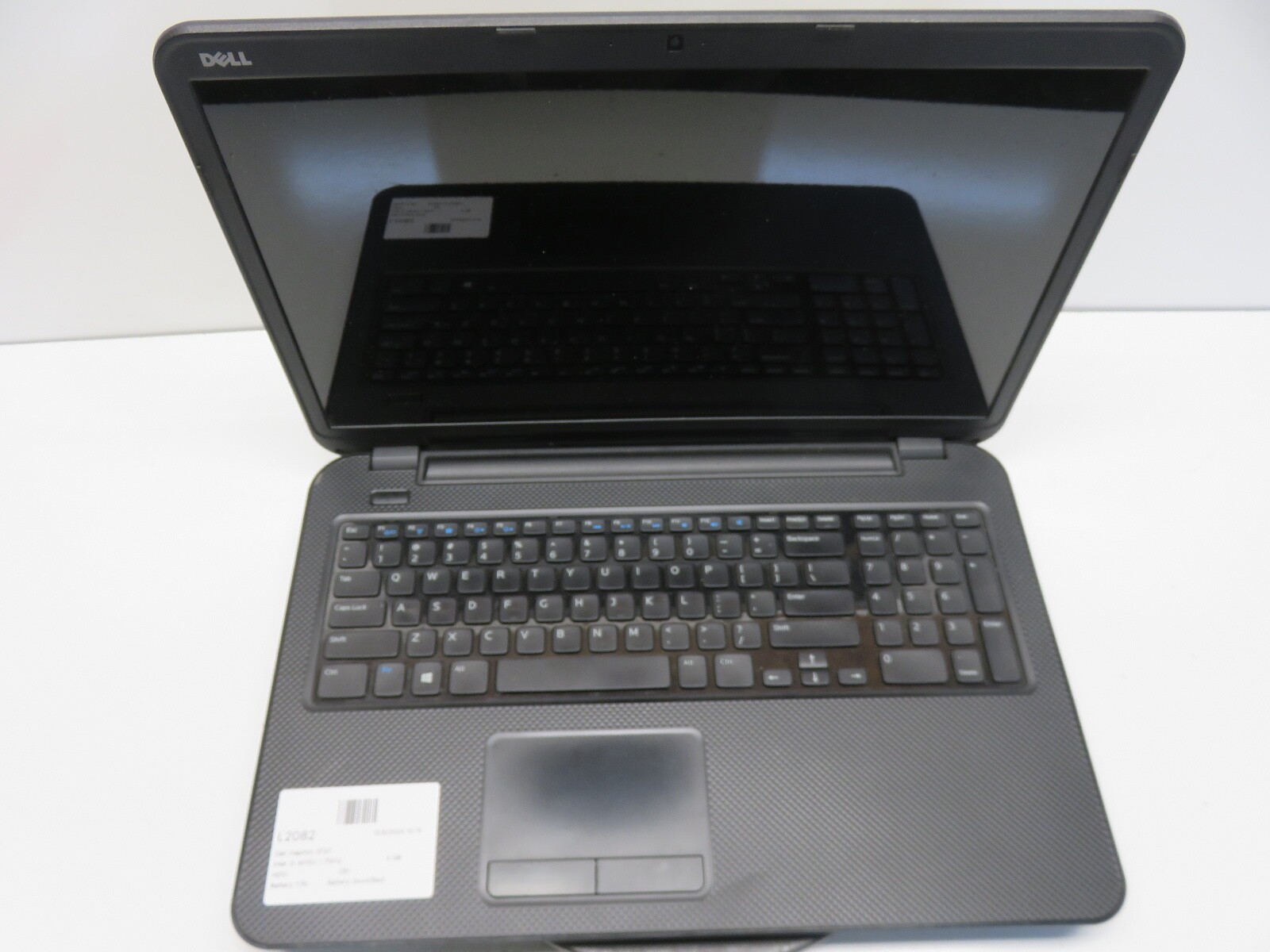 Dell Inspiron 3737 Intel i3-4010U 1.7GHz 4 GB NO HDD No Batt