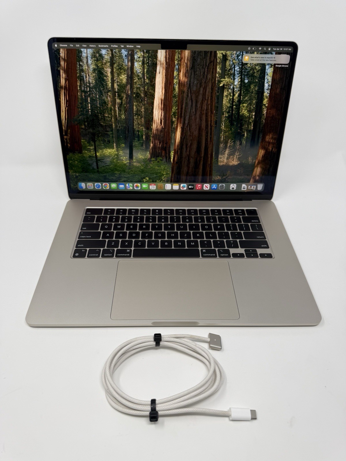 Apple MacBook Air 2023 15″ Laptop 256GB SSD M2 8GB RAM A2941 Silver 20 cycles