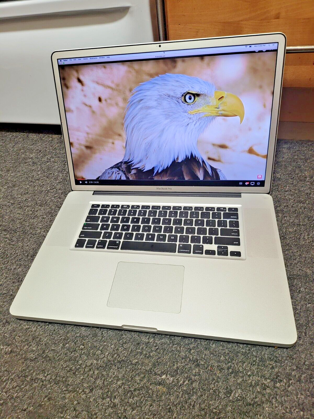UPGRADED APPLE MacBook Pro 17” Core i7 3.4GHz 16GB RAM 1TB SSD 3YEAR WARRANTY