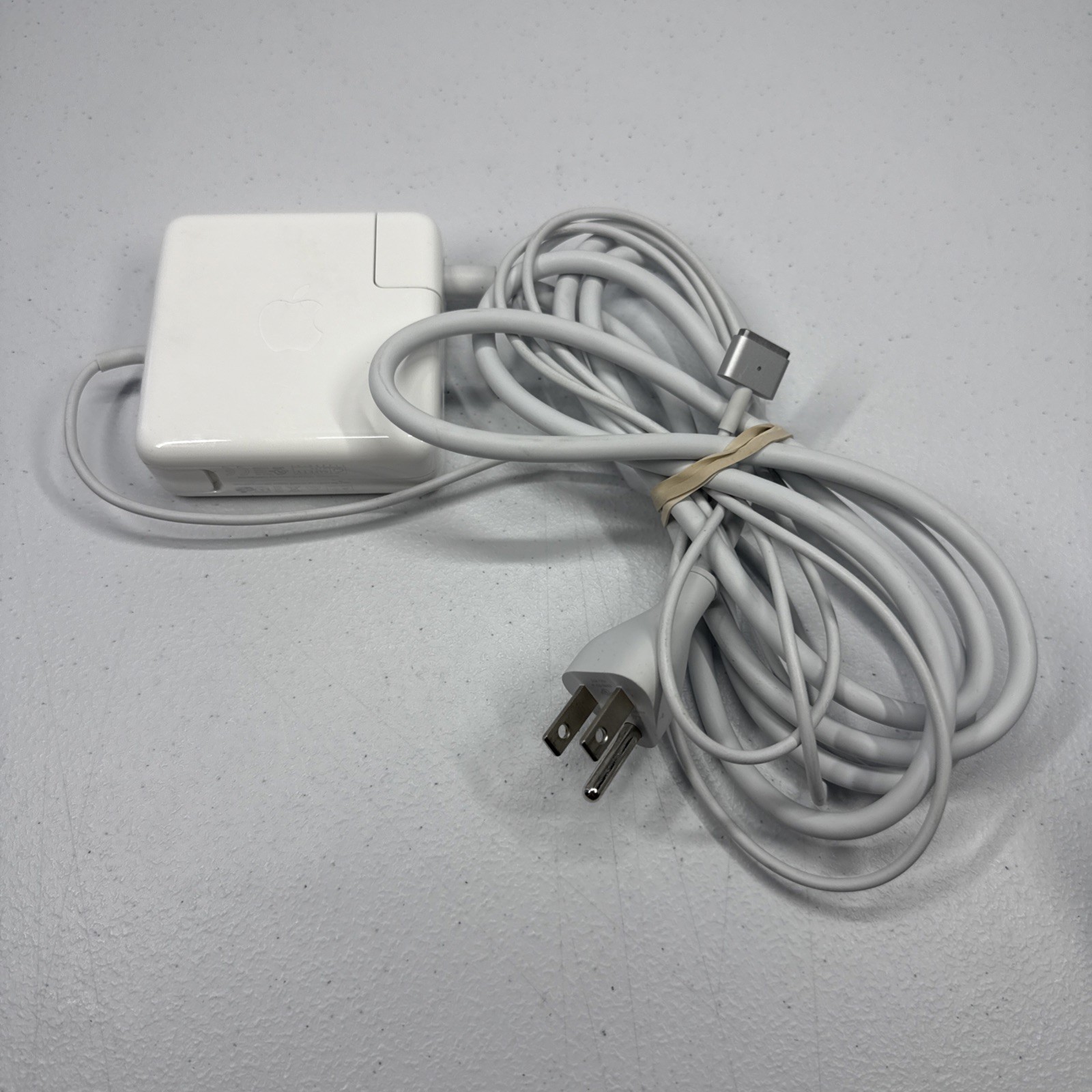 Apple MacBook Pro 85W MagSafe Power Adapter Charger