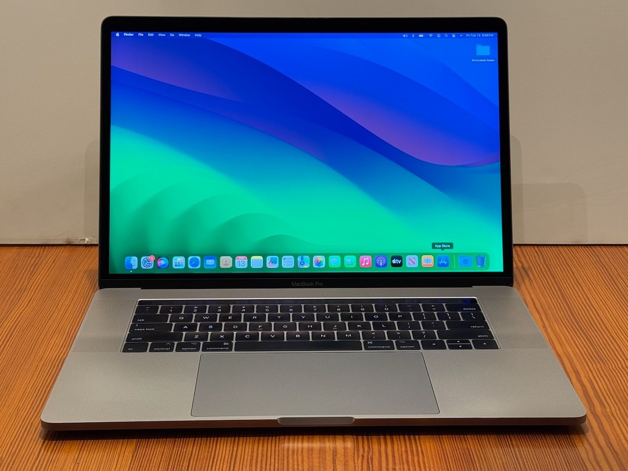Apple MacBook Pro Retina 15″ Laptop + PERFECT!! + TouchBar + 3 Year Warranty!!