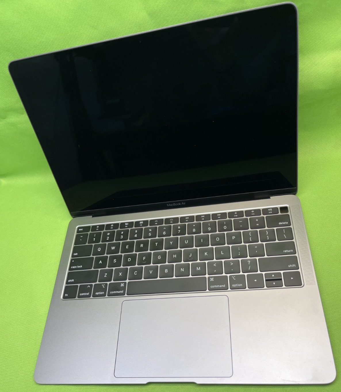 *AS IS-READ* Apple MacBook Air 2018 A1932 13.3″ Core i5 1.6GHz/16GB/500GB