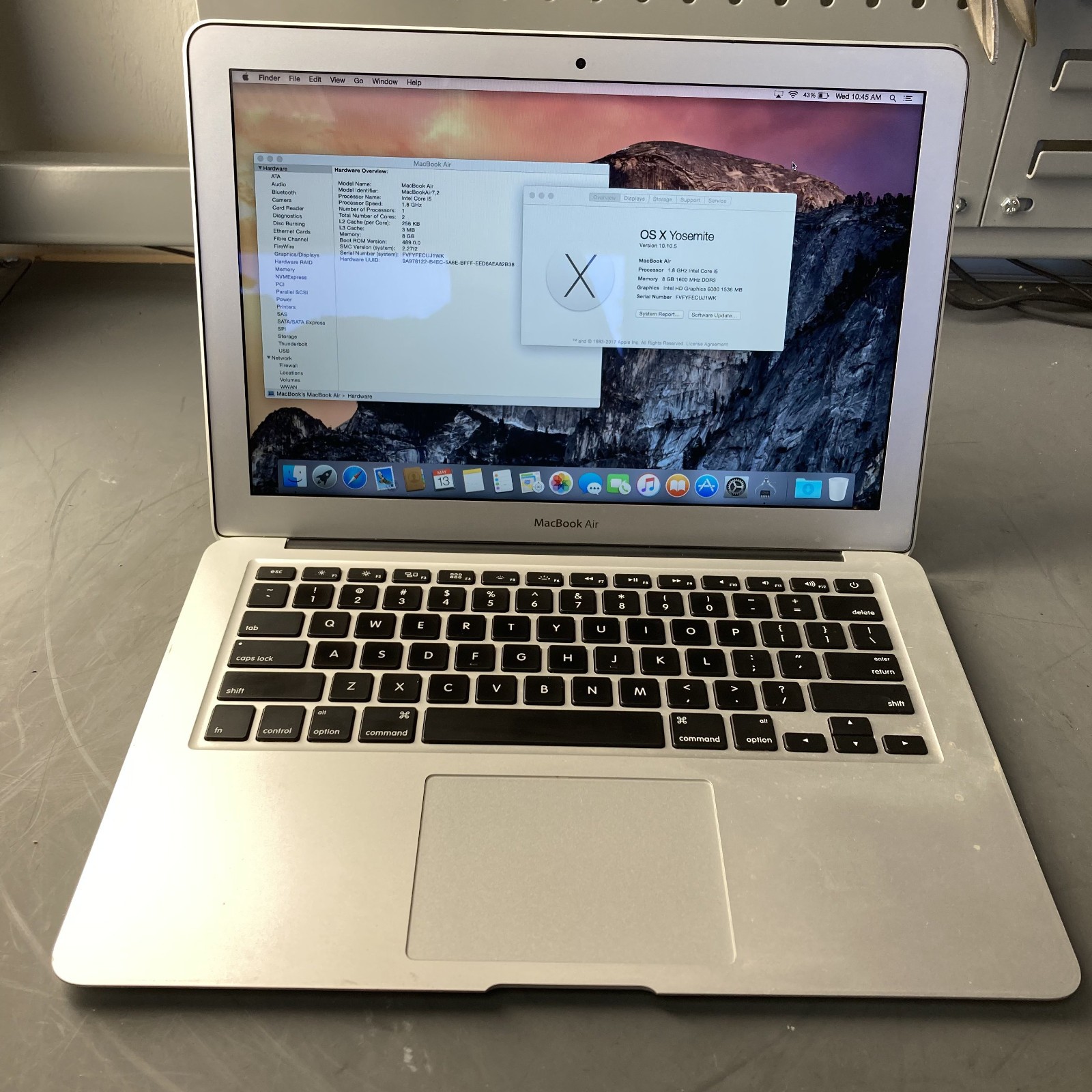 Apple MacBook Air i5-5350U 1.8 GHz 8GB RAM 128GB SSD MacOS X Yosemite