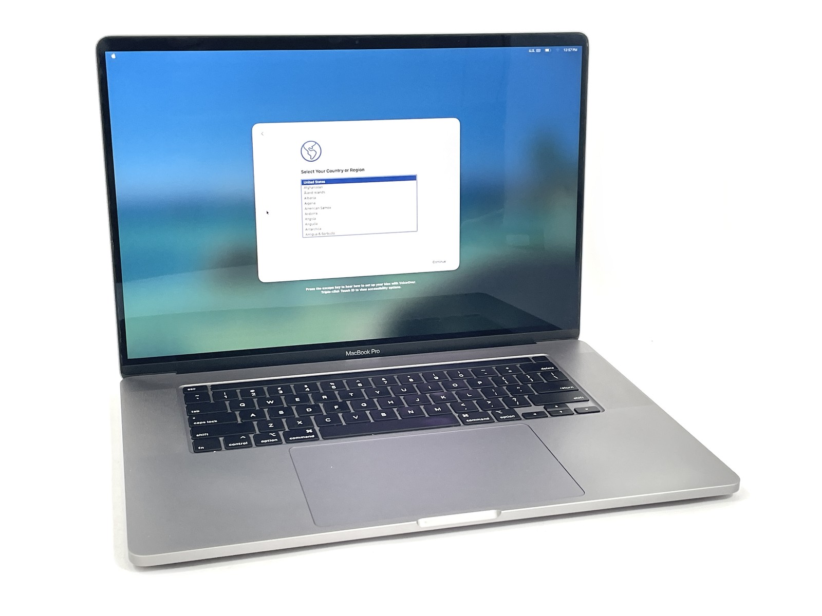 Apple MacBook Pro A2141 Laptop i9-9980HK 500GB SSD 16GB RAM 5300M – Tahoe 2019