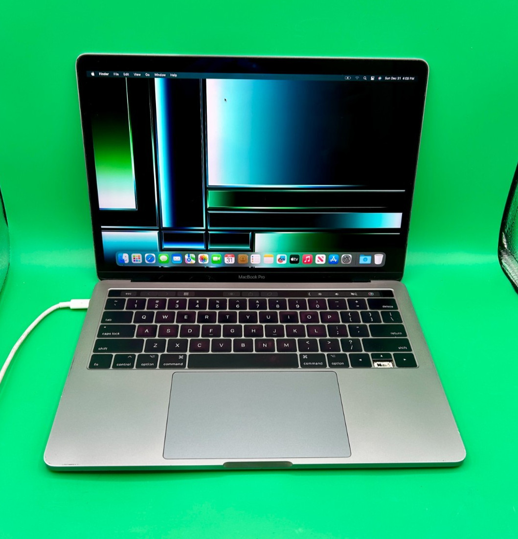 Apple MacBook Pro 13″ 2017 A1706 i5-7267U 3.10GHz 8 GB RAM 512 GB SSD Ventura